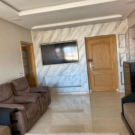 Magnifique Appart F3, Renove, Tres Bien Desservie الدار البيضاء المظهر الخارجي الصورة